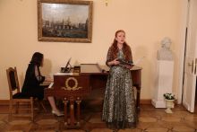 Вокальный вечер «И сердце вновь горит и любит…». Трио «Мелодия», руководитель – лауреат международных конкурсов Светлана Полянская Вокальный вечер «И сердце вновь горит и любит…». Трио «Мелодия», руководитель – лауреат международных конкурсов Светлана Полянская