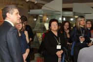 Авторскую экскурсию провел на выставке "Россия читающая" Дмитрий Бак, директор Государственного Литературного музея